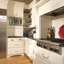 Portland Door, standard Profile, Slab and Classic Drawer Fronts, Coastal White and Black Enamel